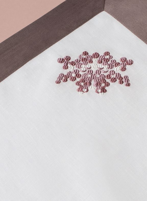 luxury table linen embroidery