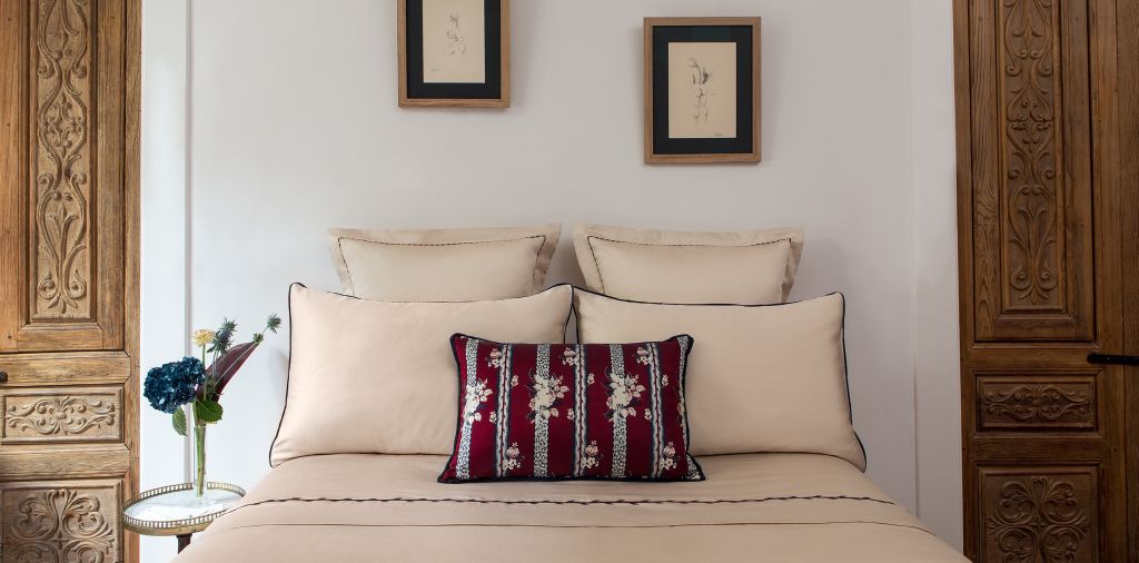 luxury bed linens